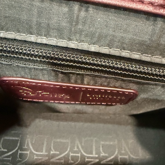 Disney Danielle Nicole Tinkerbell Key Hole Crossbody Bag - Picture 6 of 6